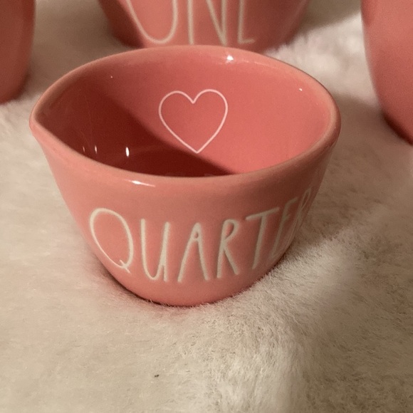 Rae Dunn Pink Measuring Cups - Picture 4 of 8